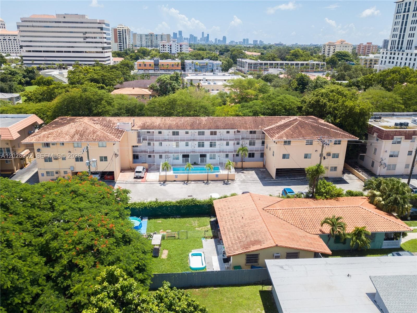 1014 Salzedo St # 101, Coral Gables FL 33134 — 11