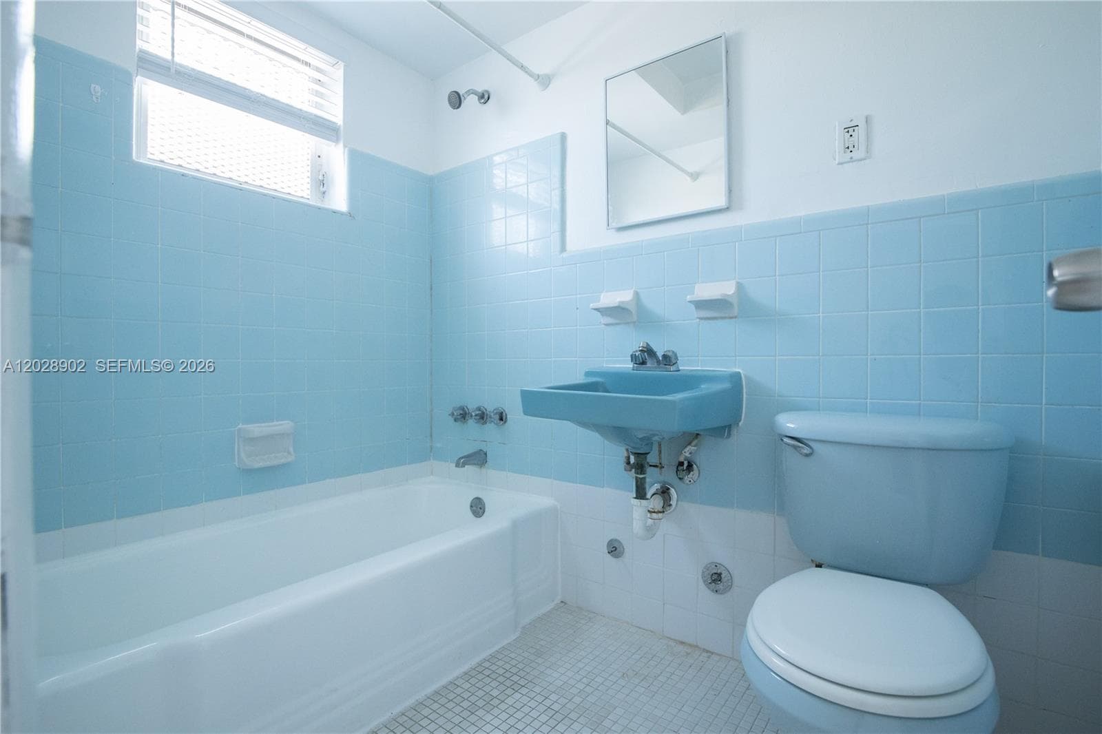 1014 Salzedo St # 101, Coral Gables FL 33134 — 8
