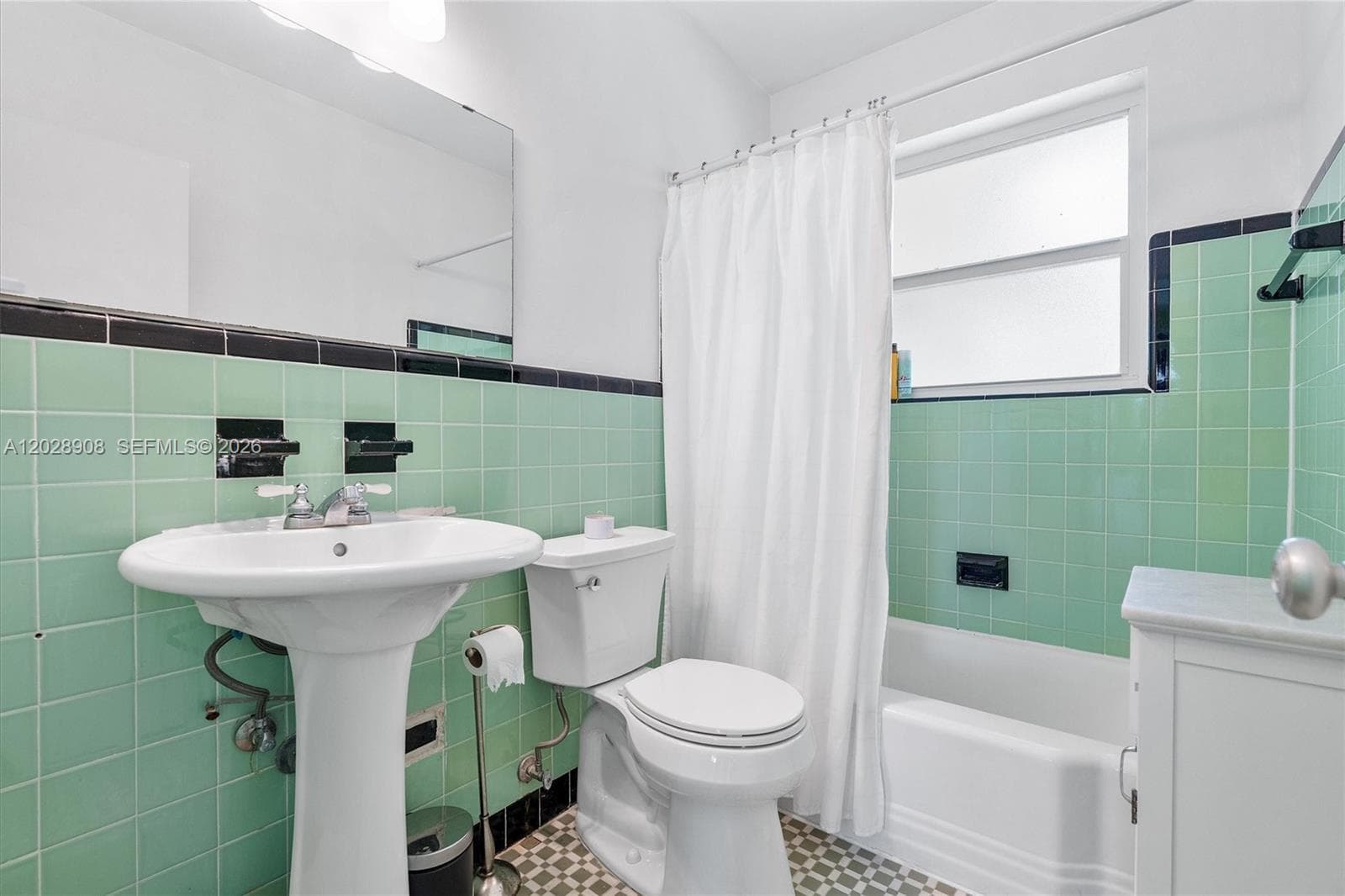 20 Park Dr # 6, Bal Harbour FL 33154 — 12