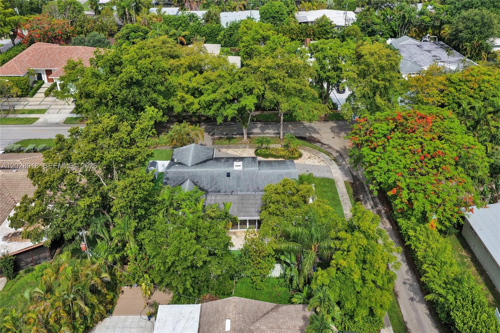 18641 NE 21st Ave, Miami FL 33179 — 62
