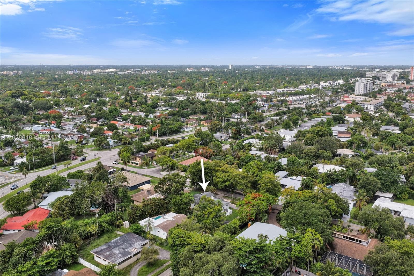 18641 NE 21st Ave, Miami FL 33179 — 52