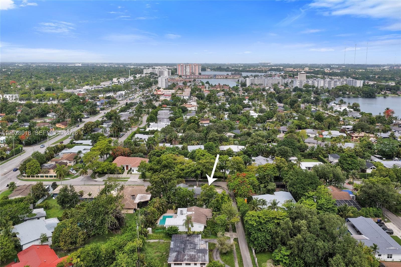 18641 NE 21st Ave, Miami FL 33179 — 53