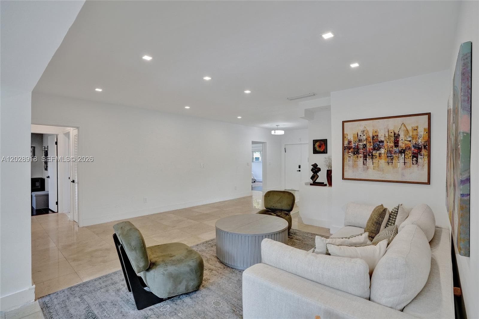 18641 NE 21st Ave, Miami FL 33179 — 5