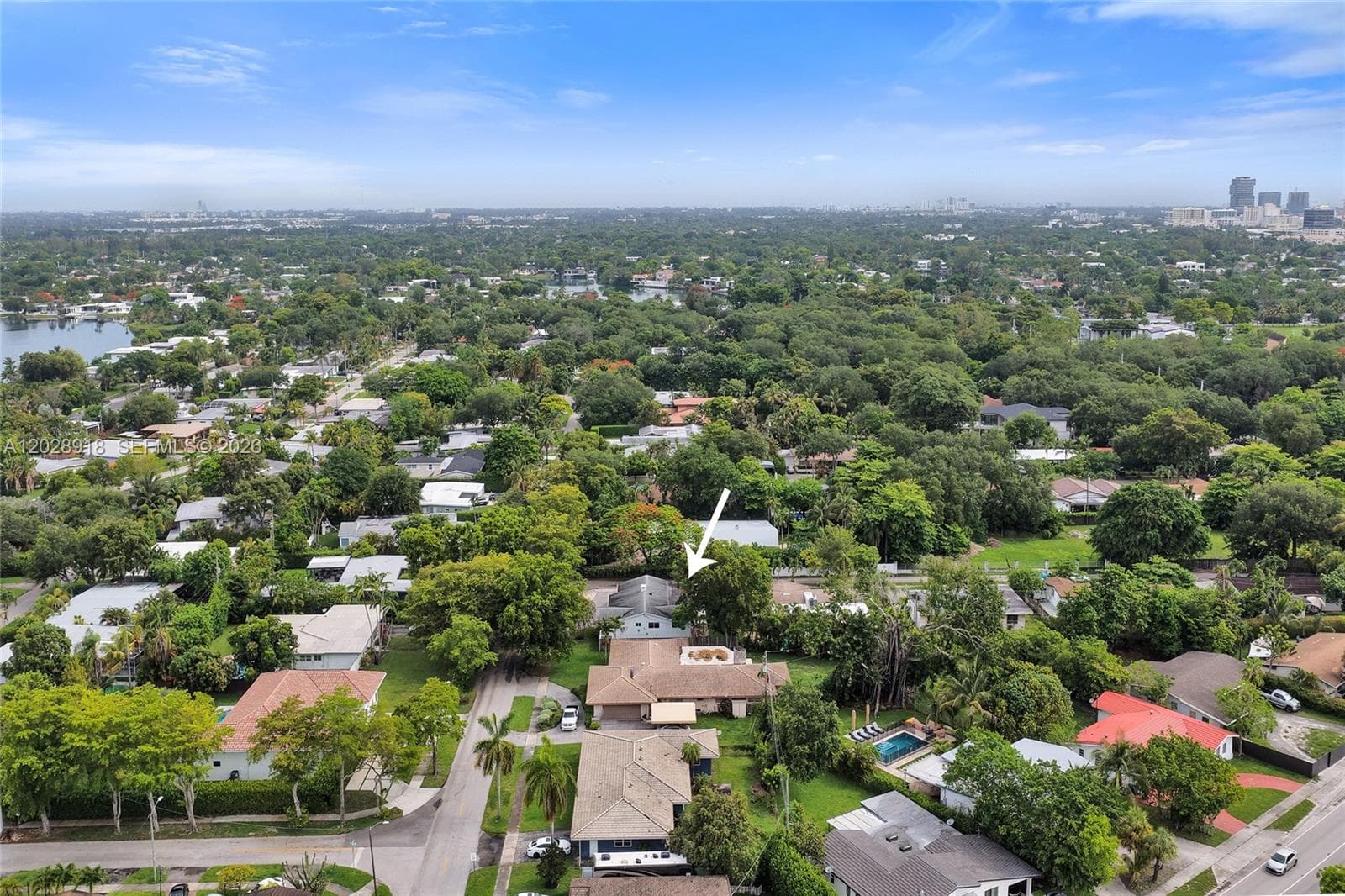 18641 NE 21st Ave, Miami FL 33179 — 55