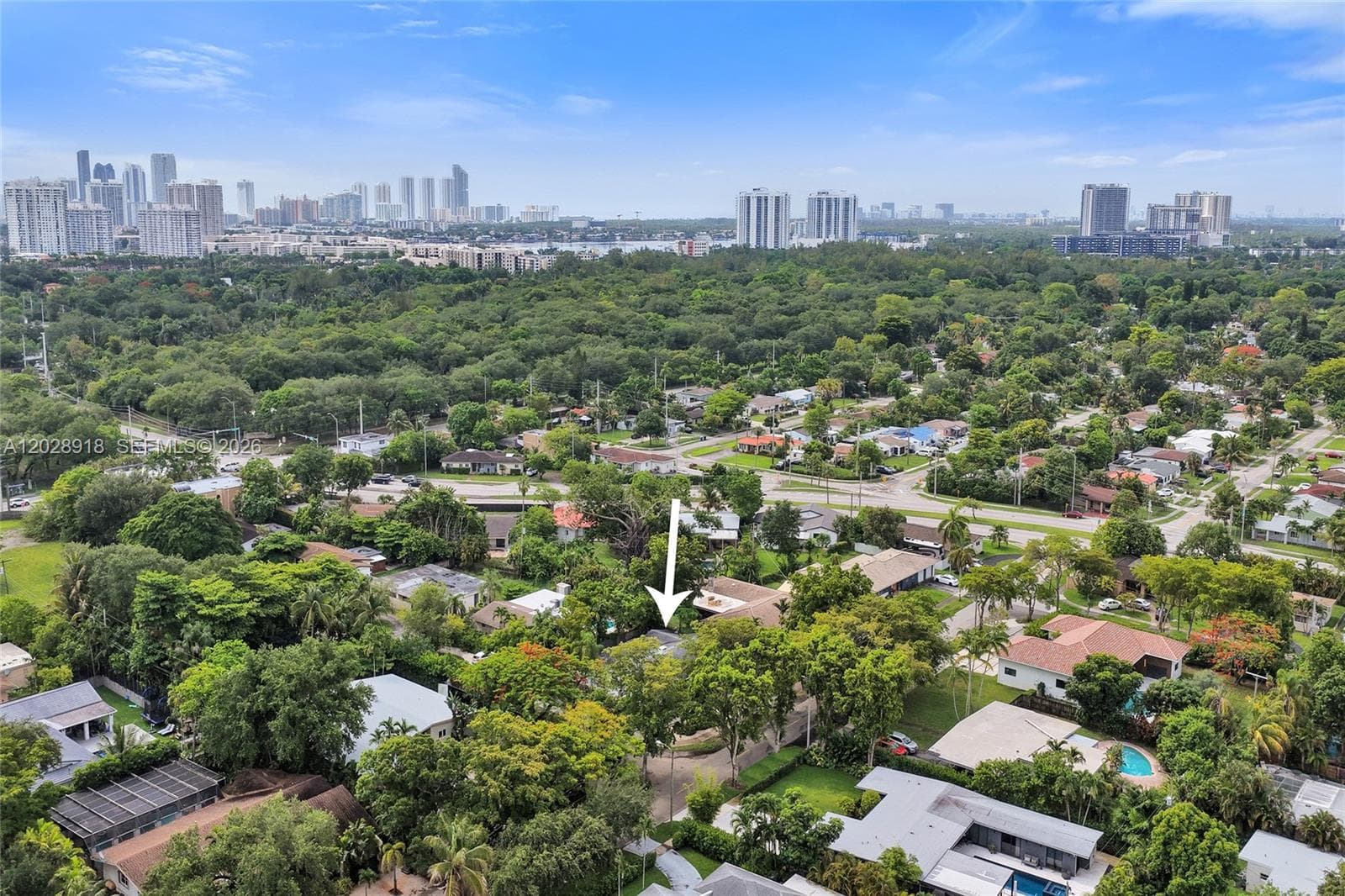 18641 NE 21st Ave, Miami FL 33179 — 50