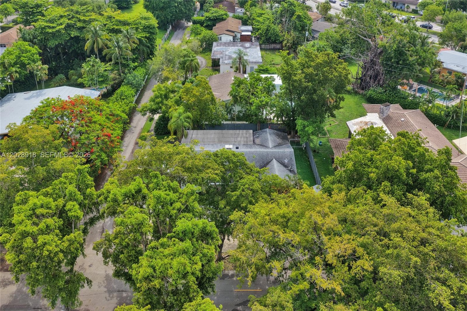 18641 NE 21st Ave, Miami FL 33179 — 58