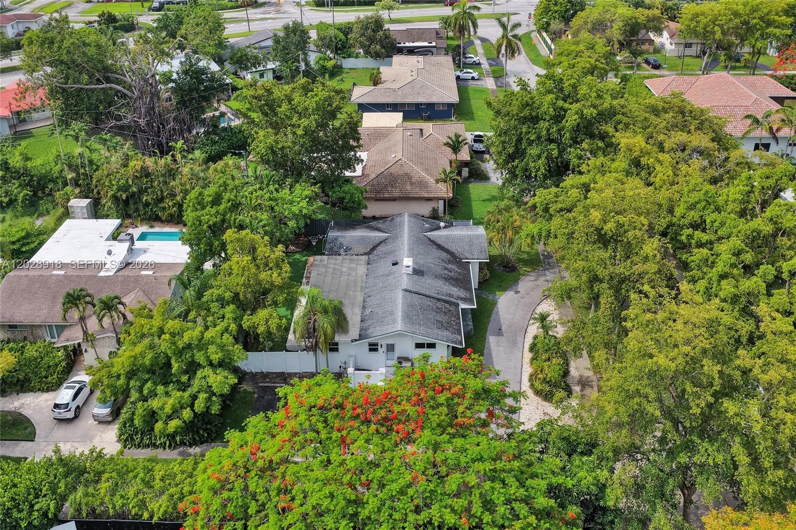 18641 NE 21st Ave, Miami FL 33179 — 60