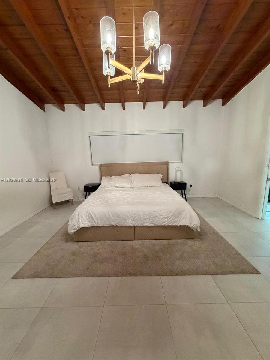 3600 SW 26th St, Miami FL 33133 — 5