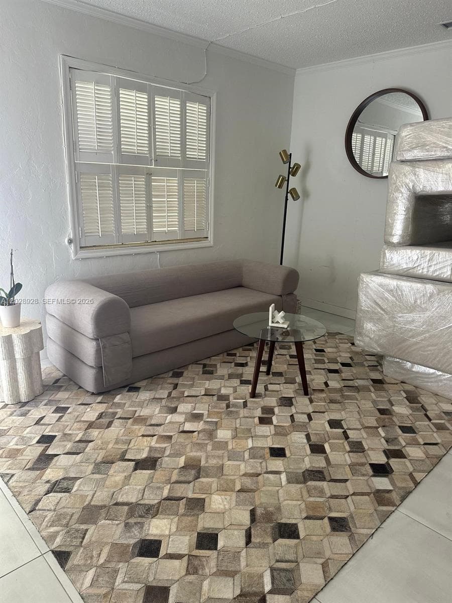 3600 SW 26th St, Miami FL 33133 — 4