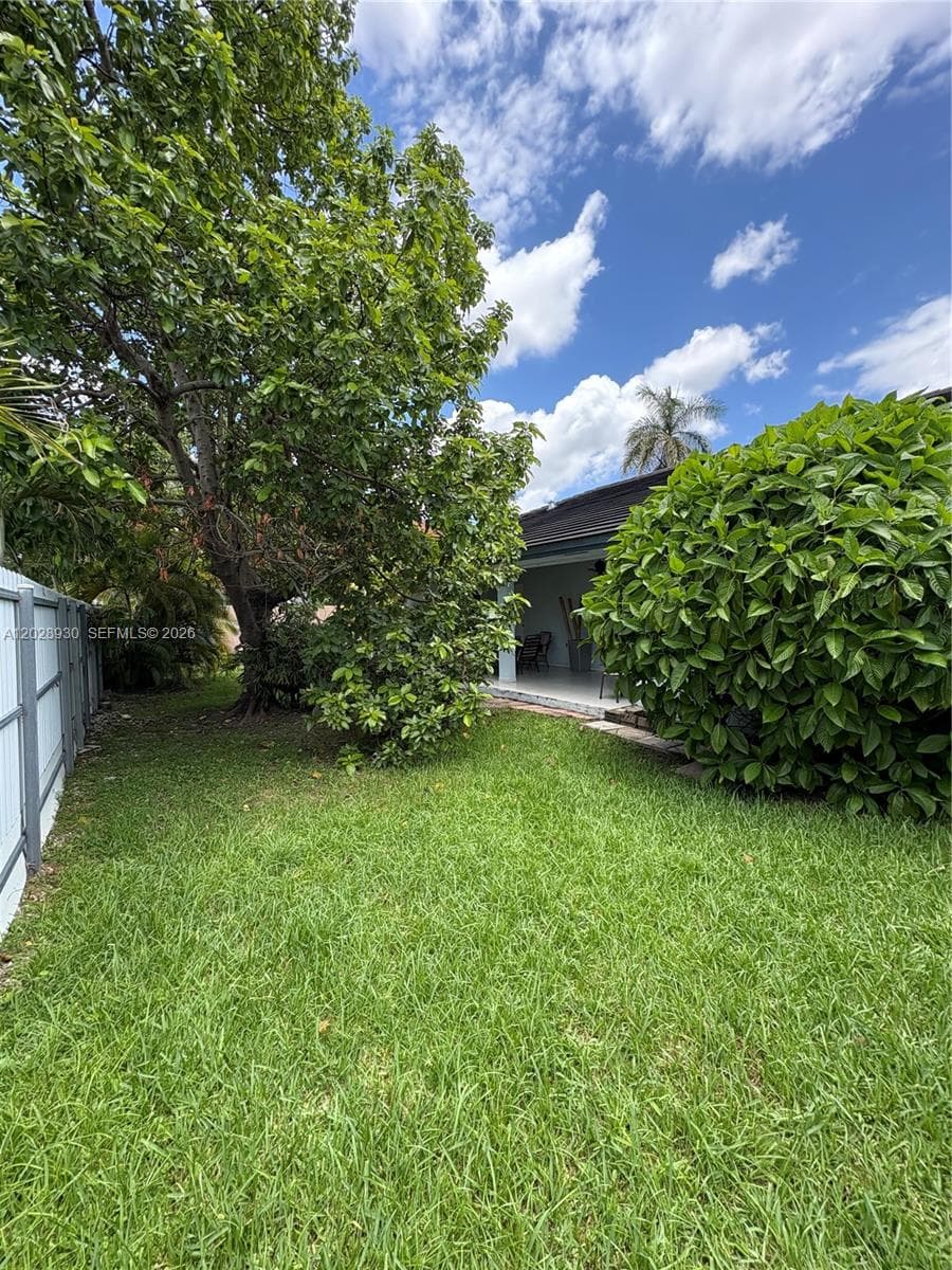 3124 SW 139th Pl, Miami FL 33175 — 12