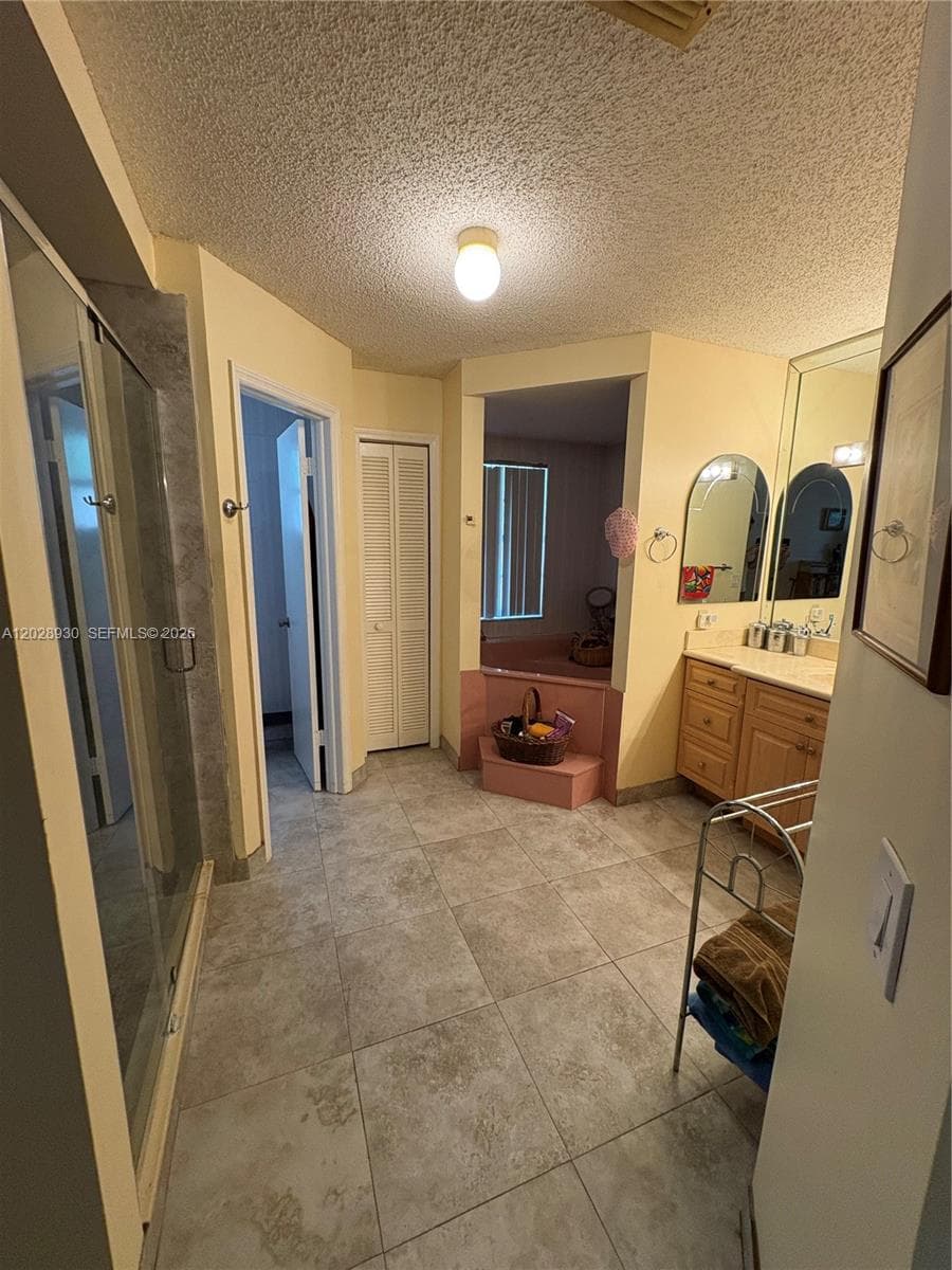3124 SW 139th Pl, Miami FL 33175 — 10