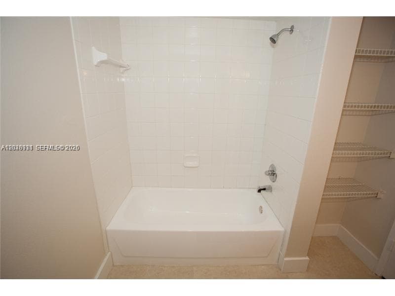 Enclave At Doral Condo No, Doral, FL — 6