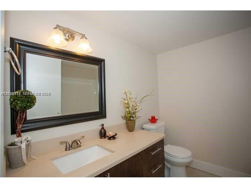 Enclave At Doral Condo No, Doral, FL — 4