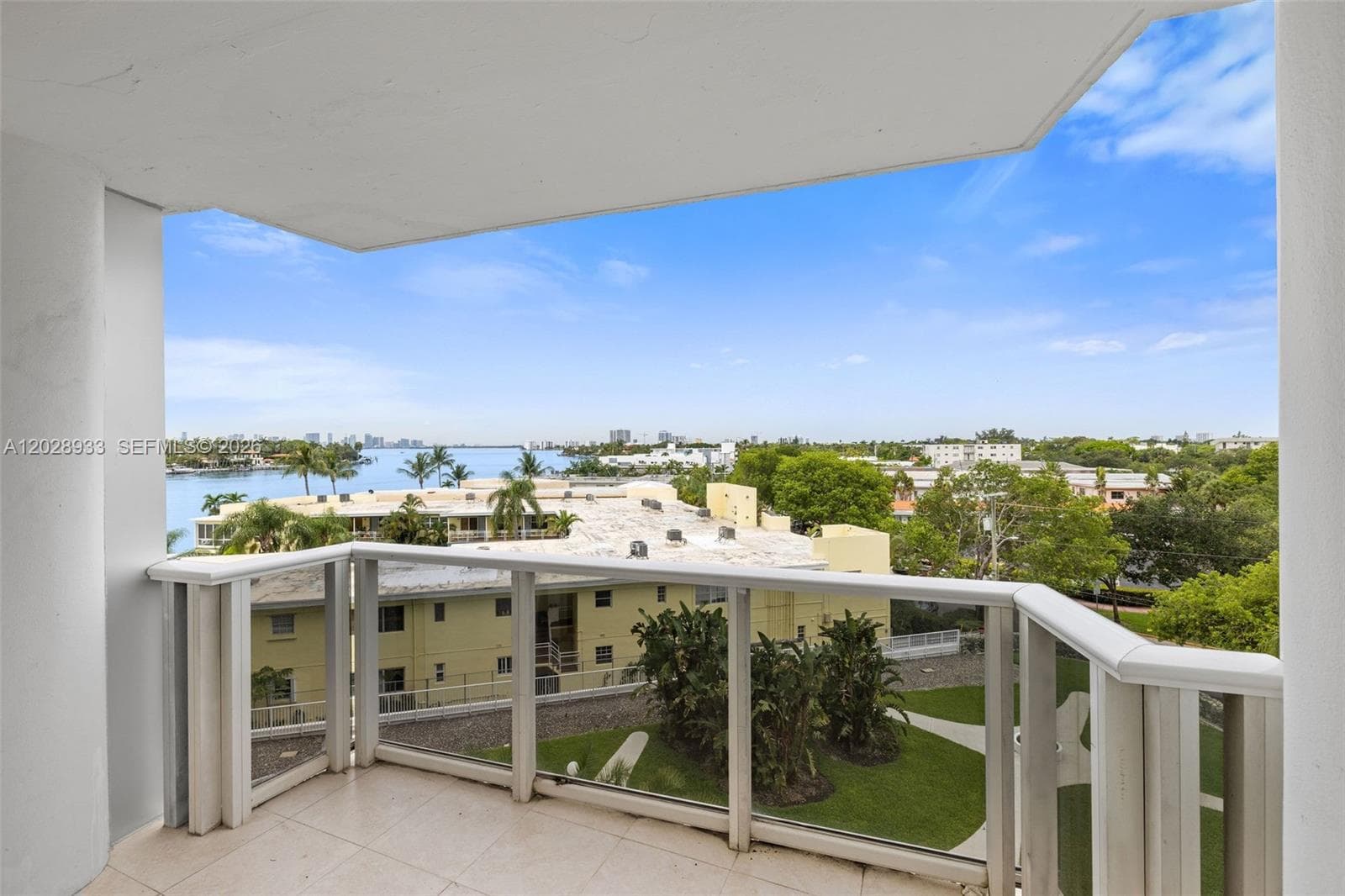 900 Bay Dr # 419, Miami Beach FL 33141 — 5