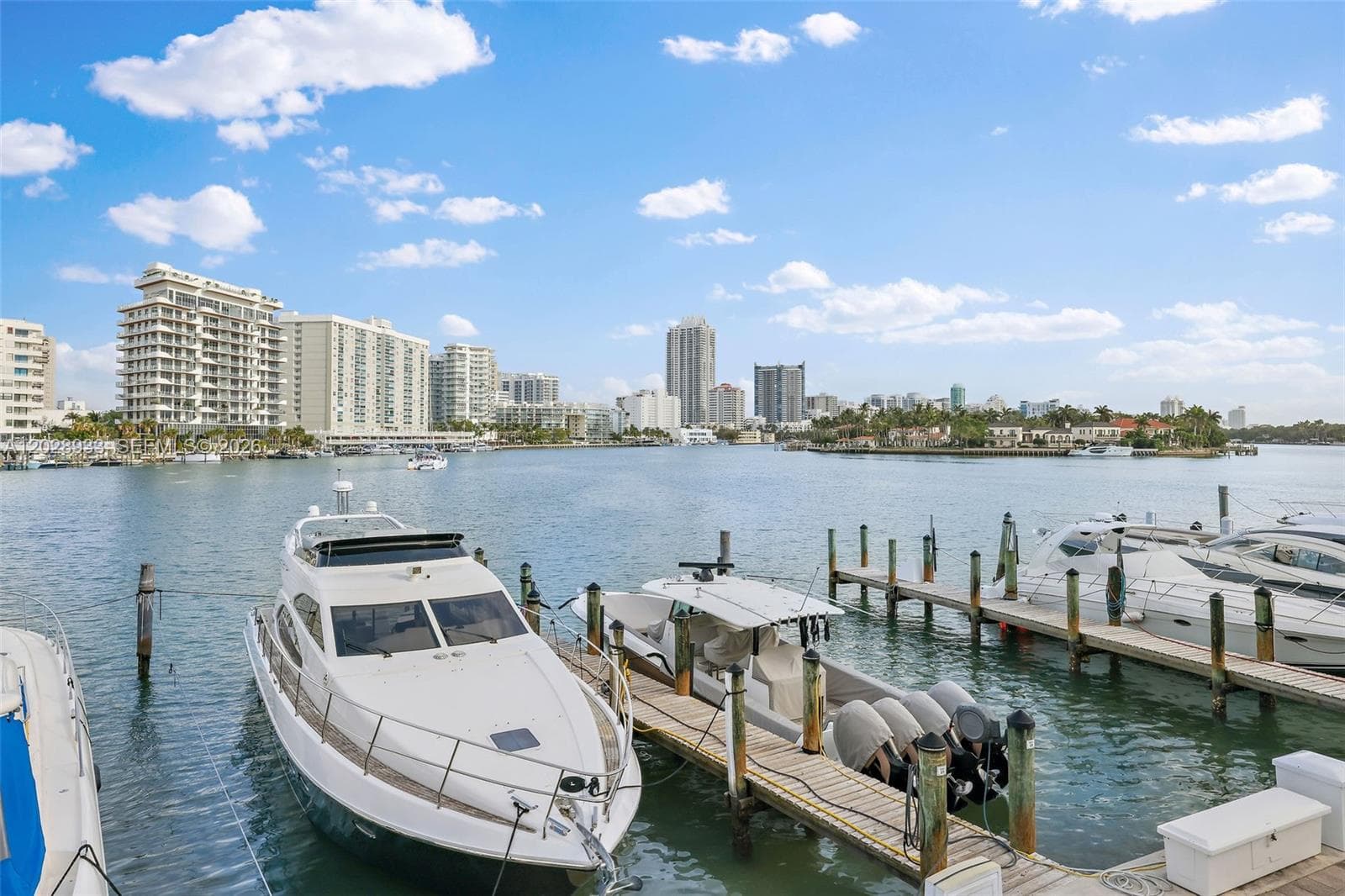 900 Bay Dr # 419, Miami Beach FL 33141 — 30
