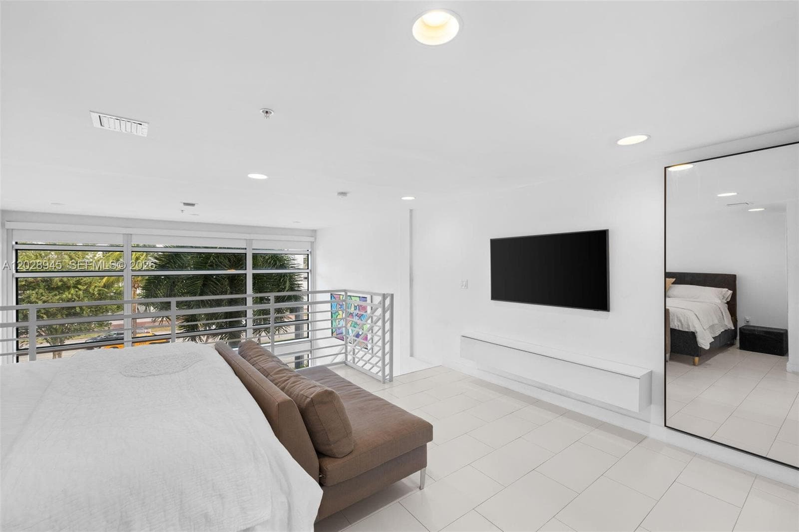 421 Meridian Ave # 6, Miami Beach FL 33139 — 22