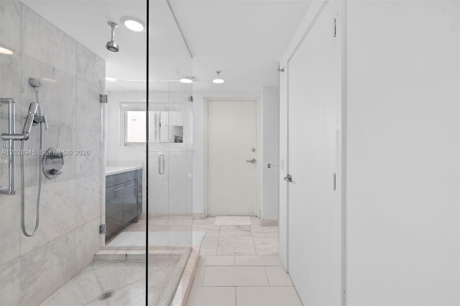 421 Meridian Ave # 6, Miami Beach FL 33139 — 20