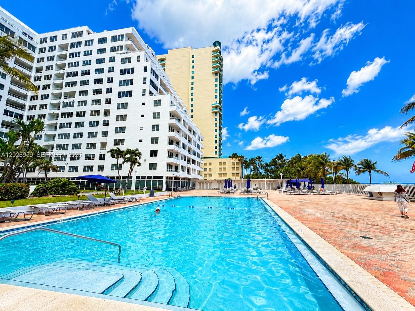 5005 Collins Ave # 616, Miami Beach FL 33140 — 3