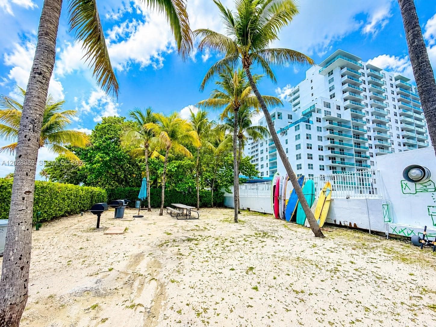 5005 Collins Ave # 616, Miami Beach FL 33140 — 28