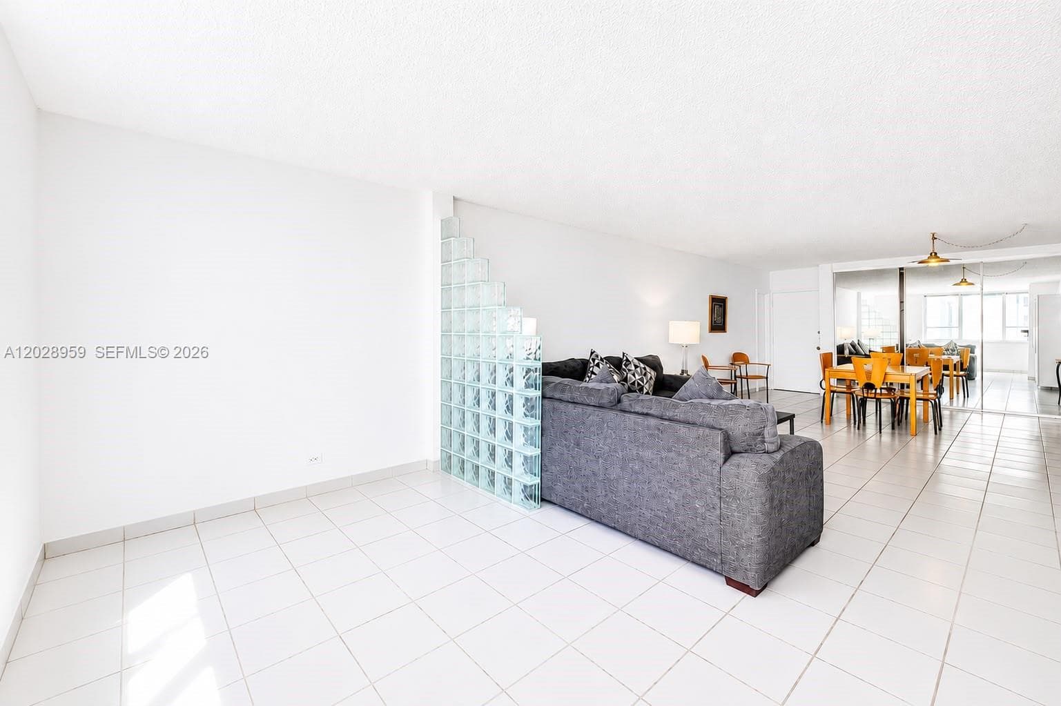 5005 Collins Ave # 616, Miami Beach FL 33140 — 9
