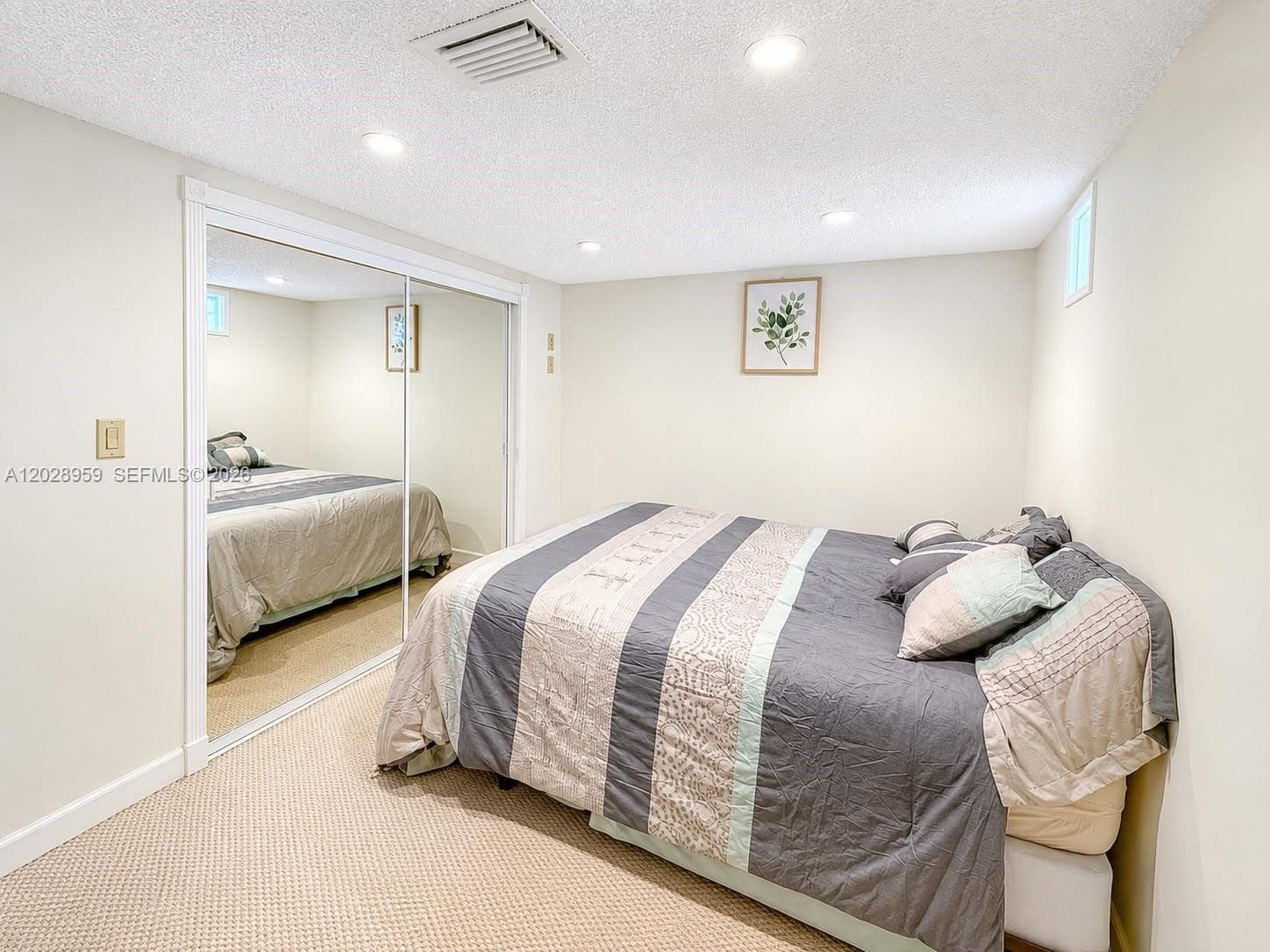 5005 Collins Ave # 616, Miami Beach FL 33140 — 19