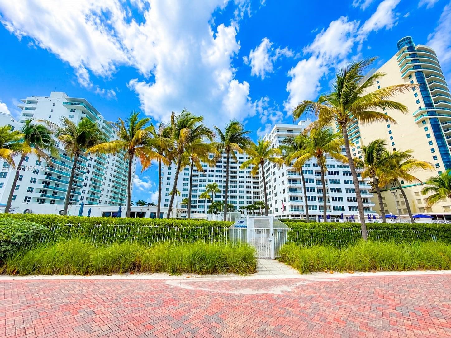 5005 Collins Ave # 616, Miami Beach FL 33140 — 25
