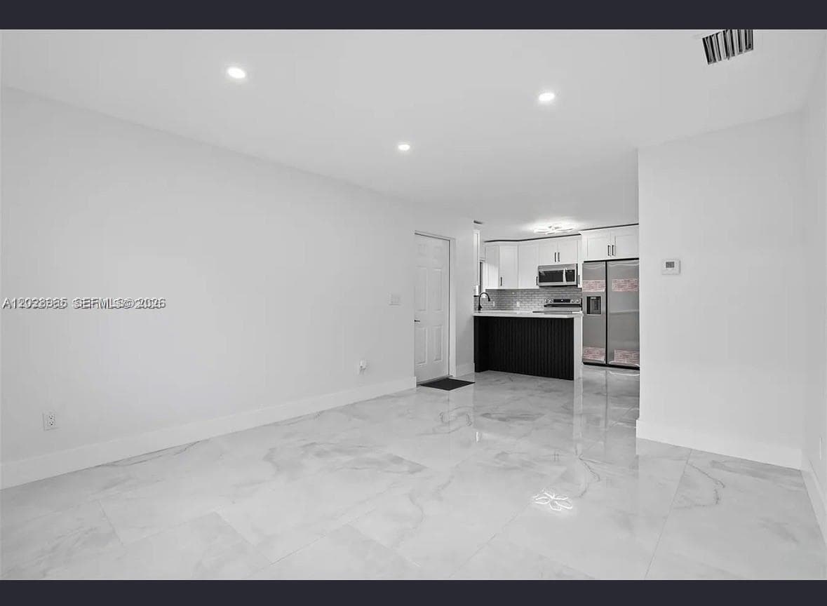 1411 NW 40th St # 1, Miami FL 33142 — 9