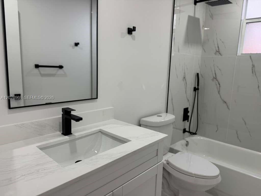 2425 SW 6th St # 6, Miami FL 33135 — 12
