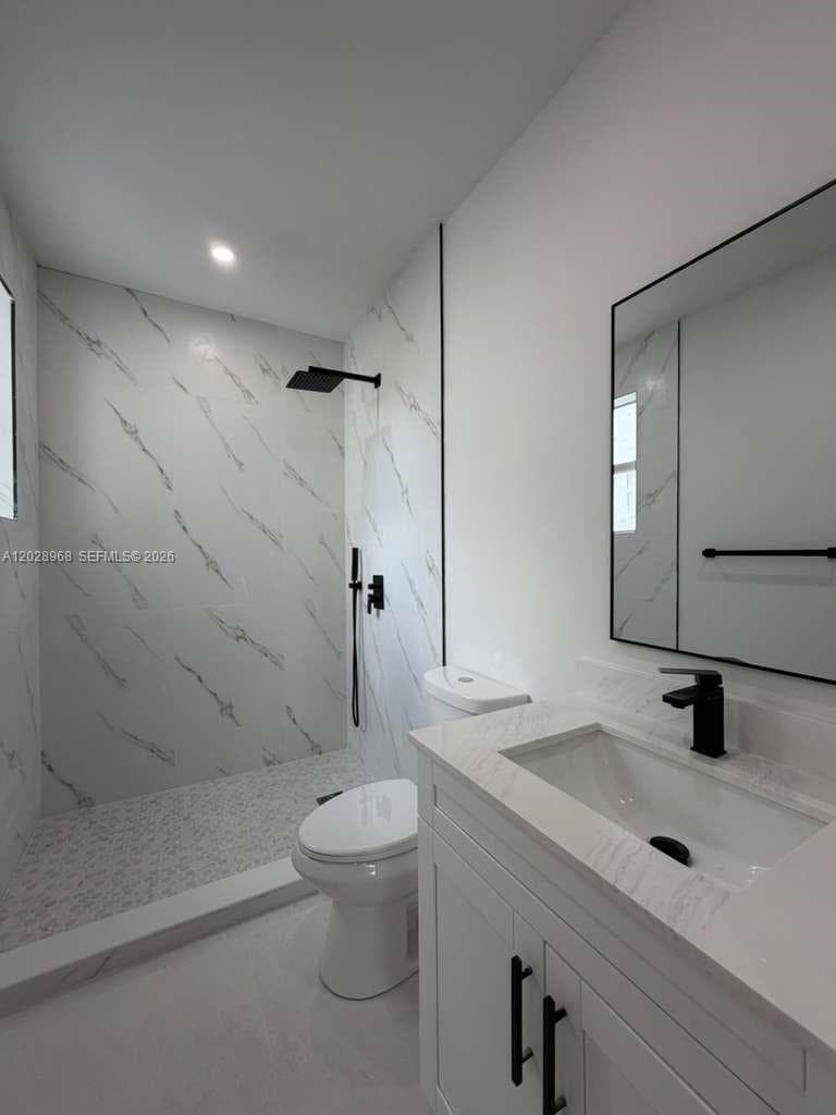 2425 SW 6th St # 6, Miami FL 33135 — 9