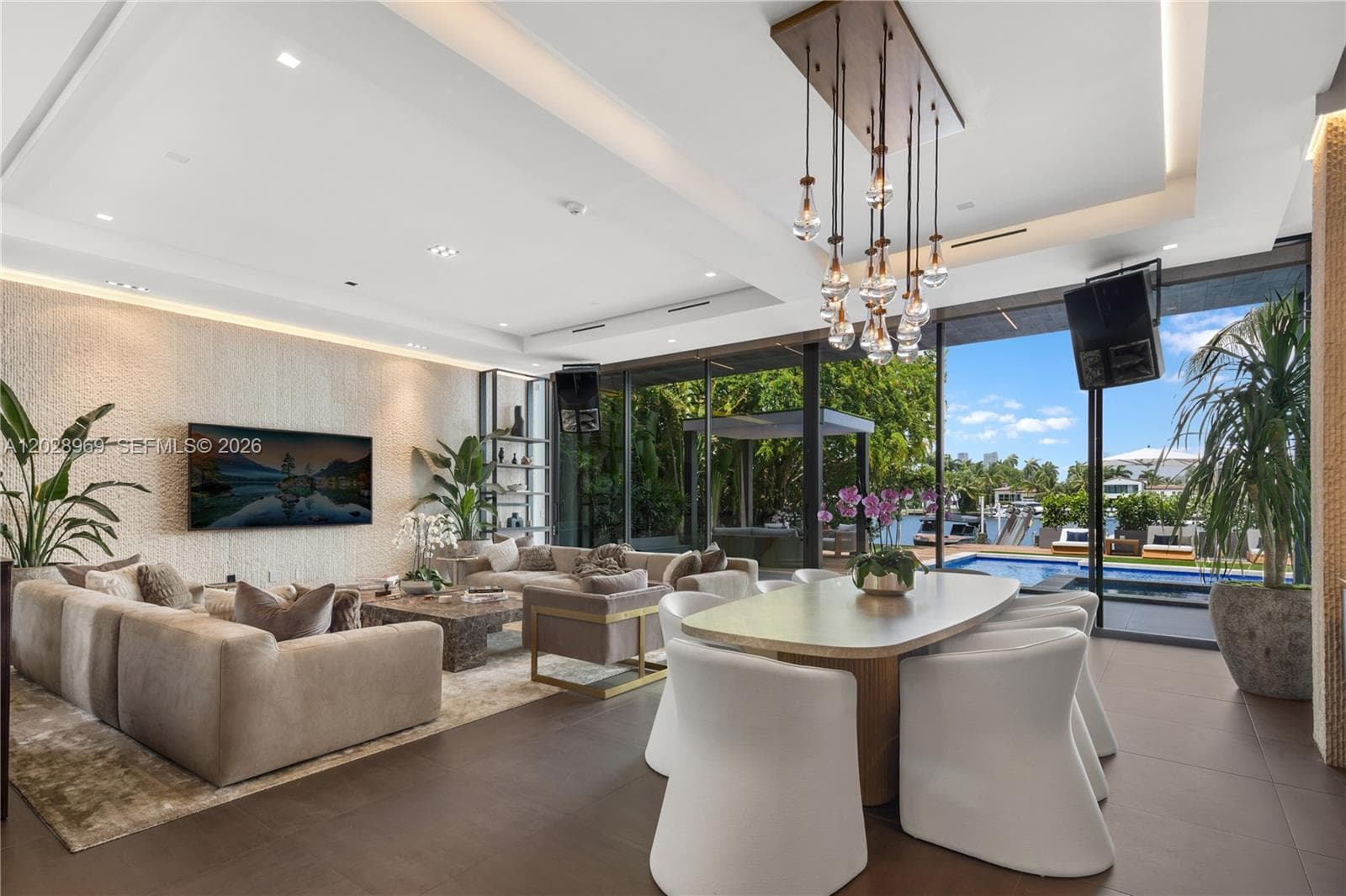 508 W Dilido Dr, Miami Beach FL 33139 — 12