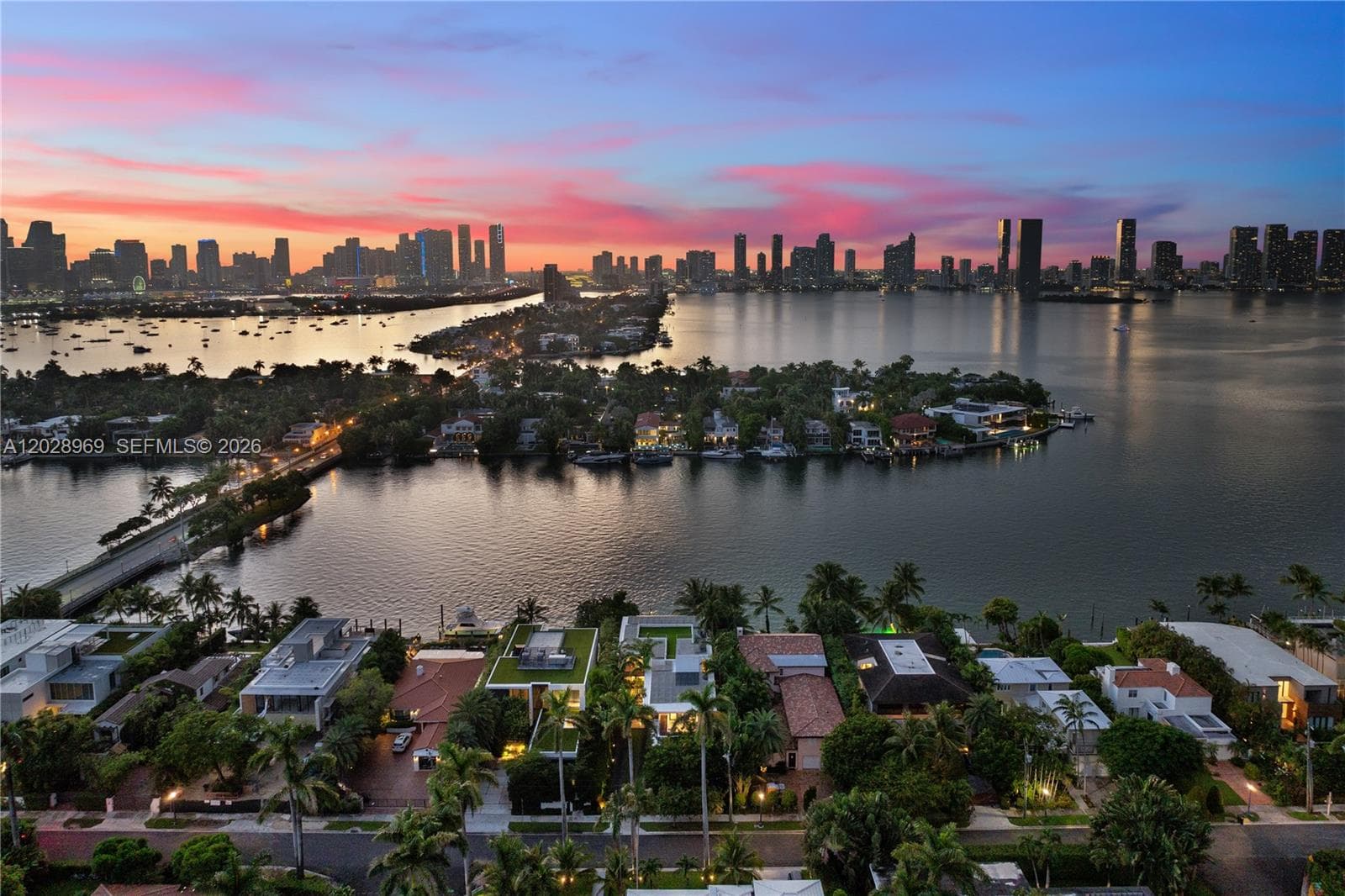508 W Dilido Dr, Miami Beach FL 33139 — 45
