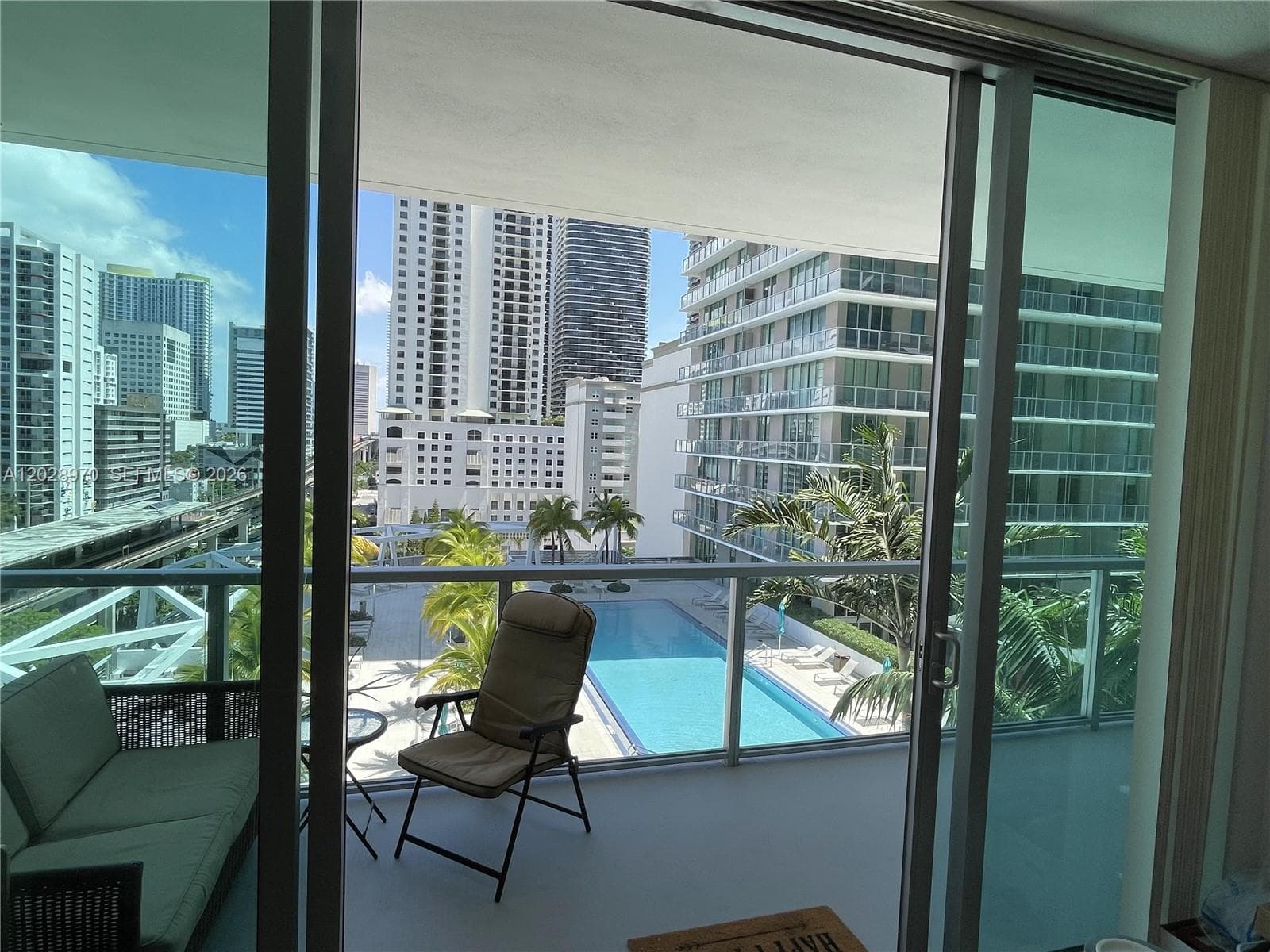 79 SW 12th St, Miami FL 33130 — 2