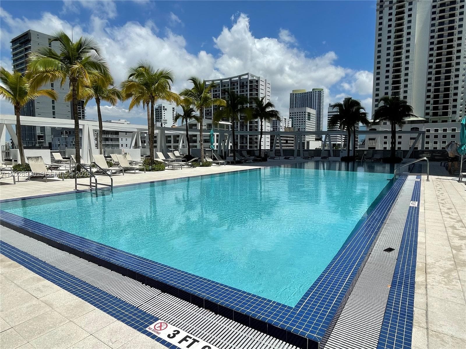79 SW 12th St, Miami FL 33130 — 32