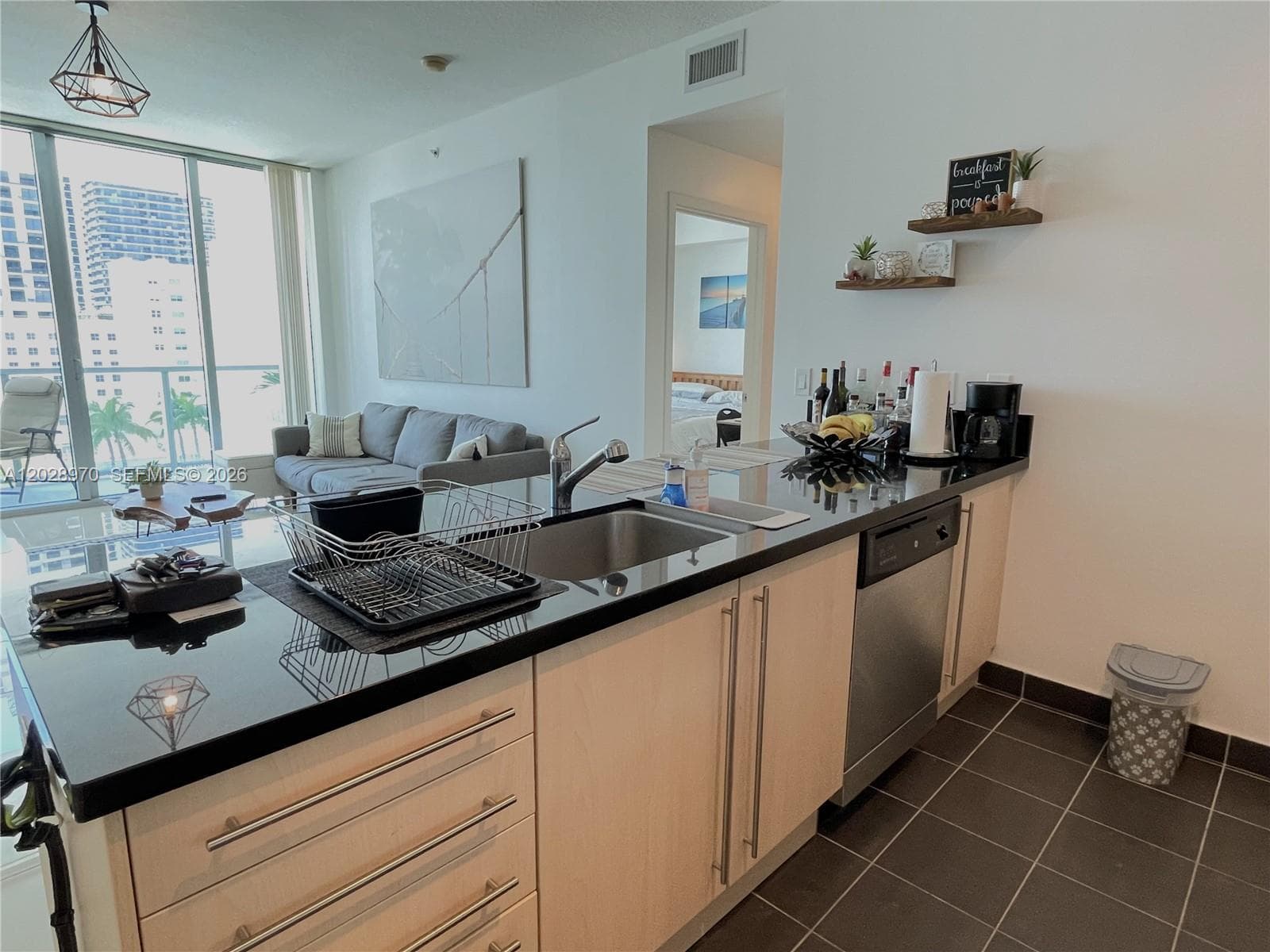 79 SW 12th St, Miami FL 33130 — 14