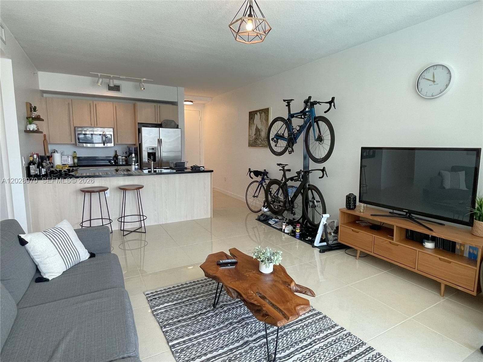 79 SW 12th St, Miami FL 33130 — 8