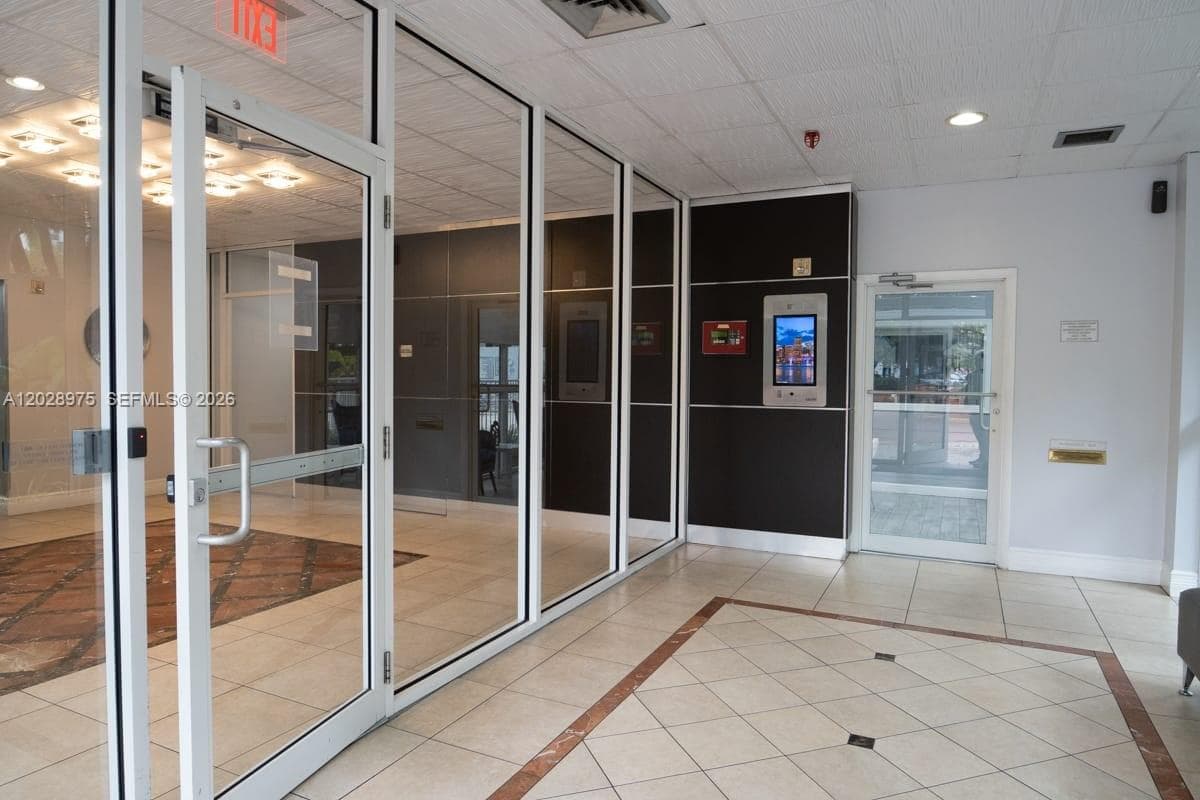 800 N Miami Ave # 906, Miami FL 33136 — 6