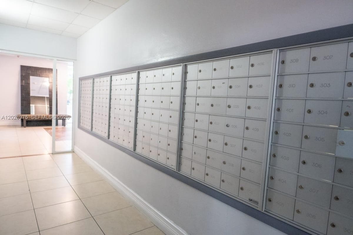 800 N Miami Ave # 906, Miami FL 33136 — 14