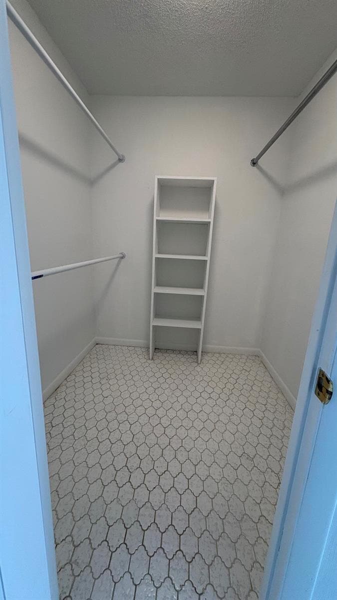 879 NE 195th Street # 227, Miami FL 33179 — 27