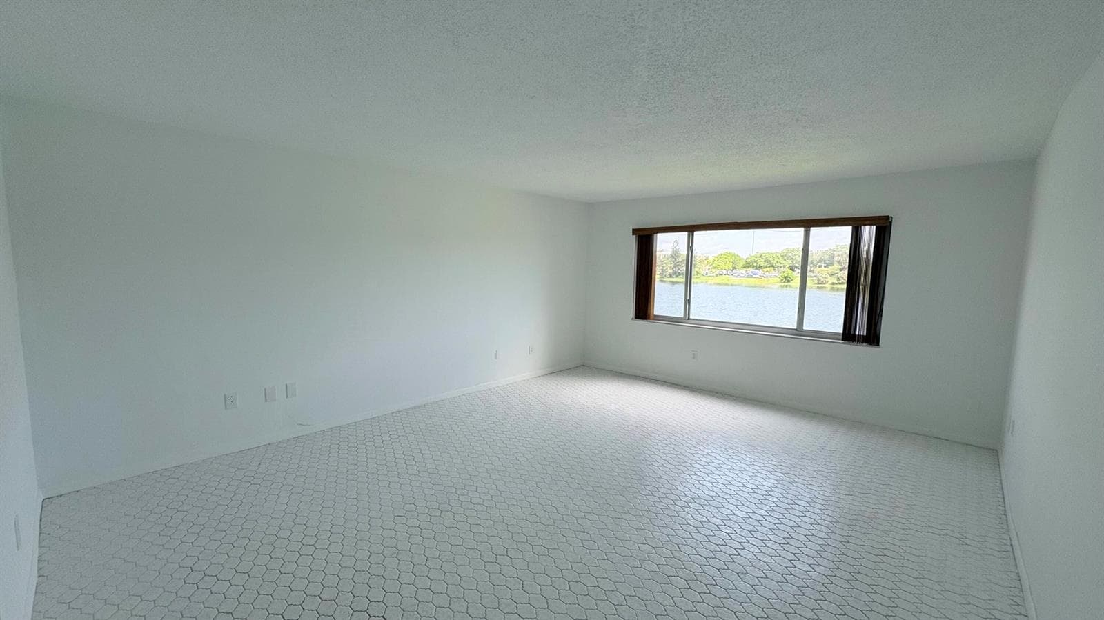 879 NE 195th Street # 227, Miami FL 33179 — 26