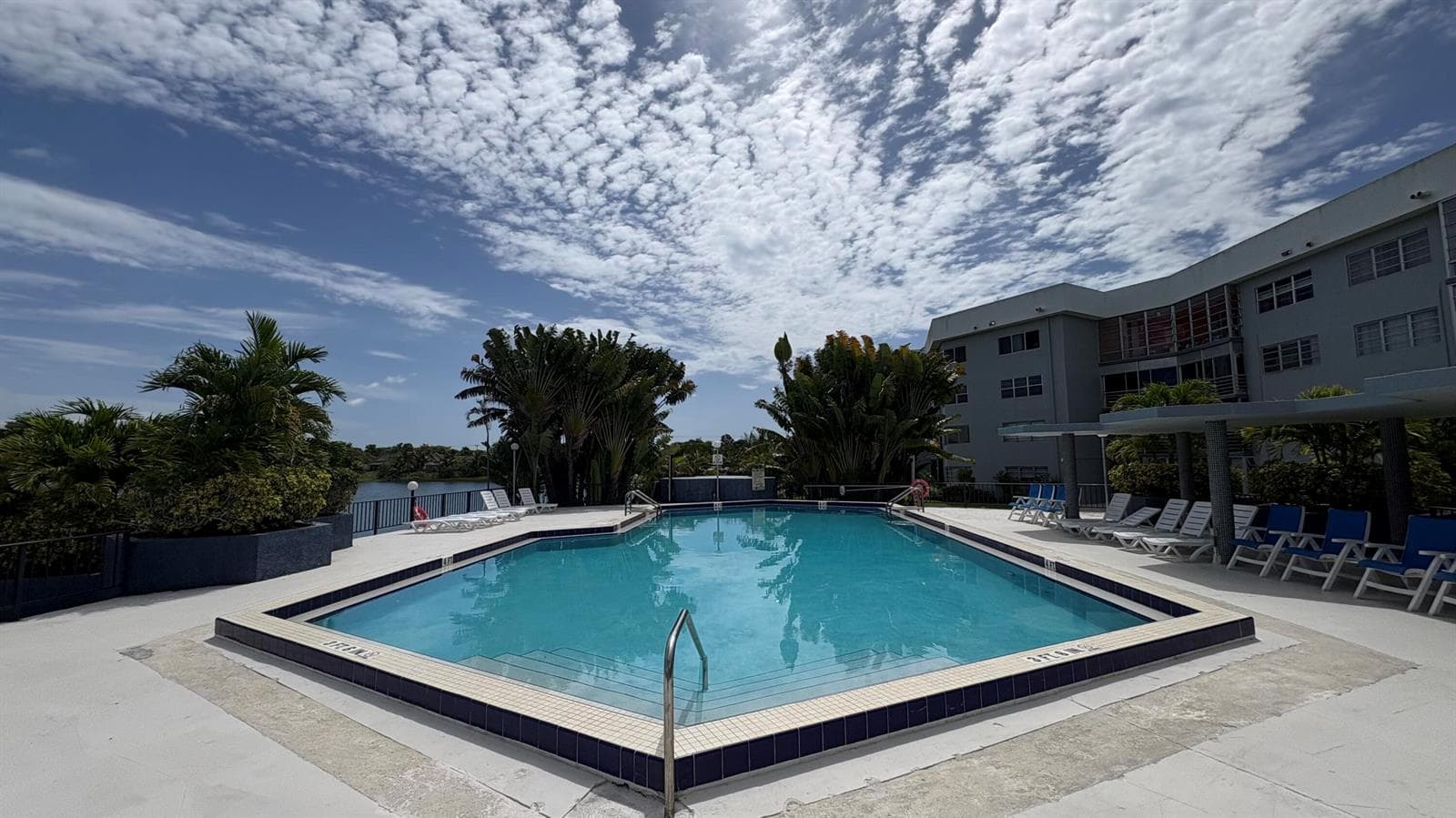 879 NE 195th Street # 227, Miami FL 33179 — 32