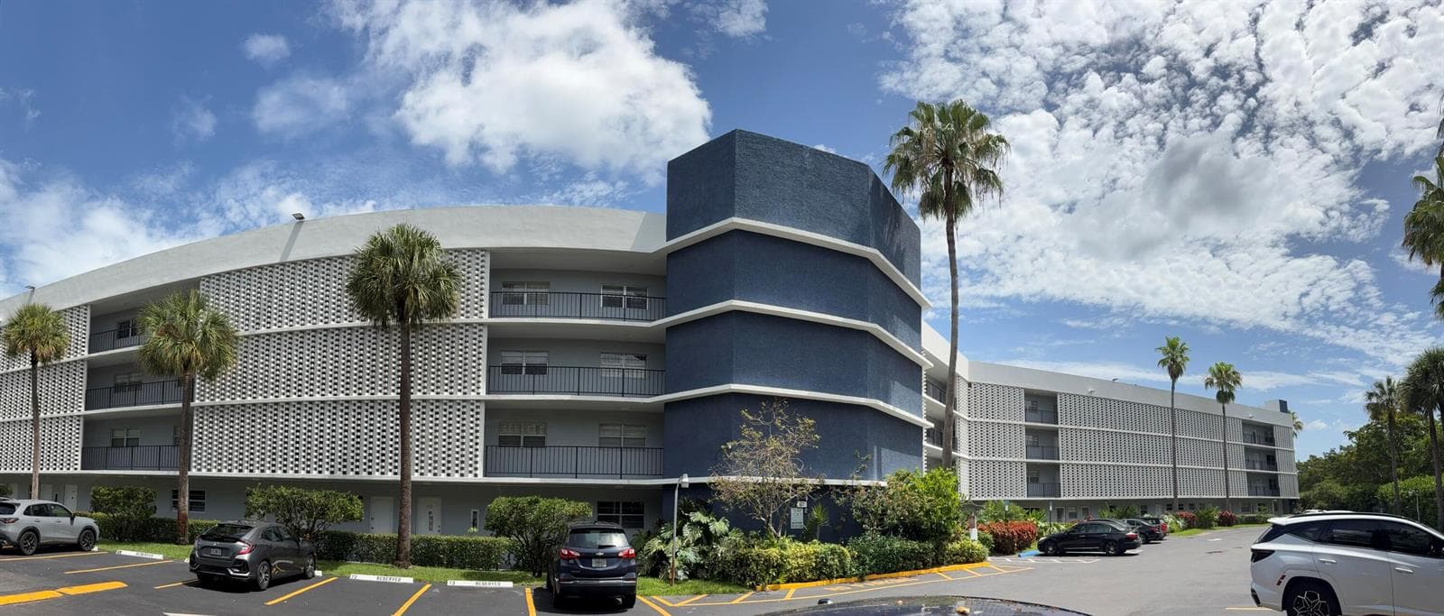 879 NE 195th Street # 227, Miami FL 33179 — 34