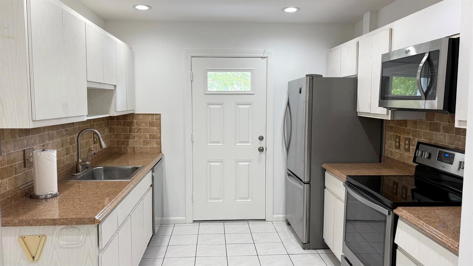 879 NE 195th Street # 227, Miami FL 33179 — 11