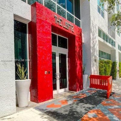 133 NE 2nd Ave # 913, Miami FL 33132 — 1