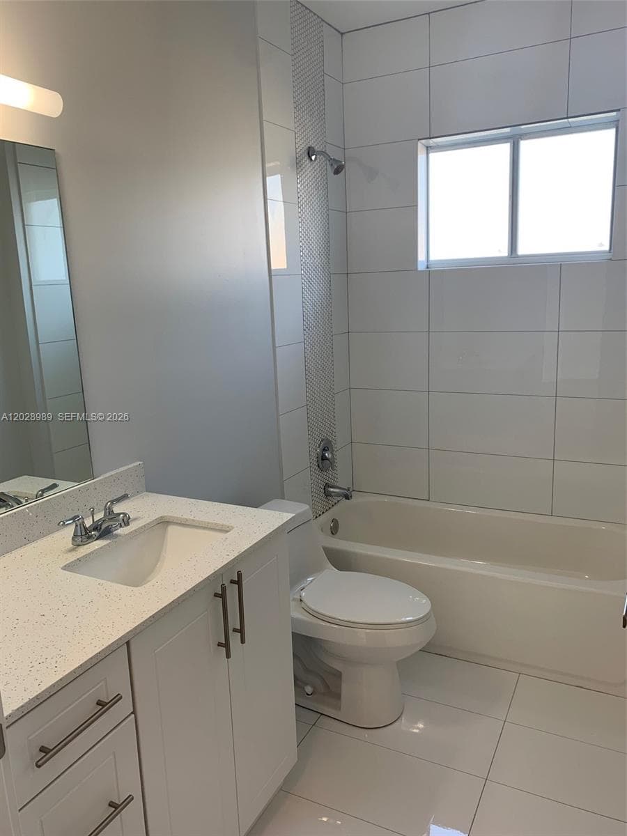 807 E 28th St # 807, Hialeah FL 33013 — 9
