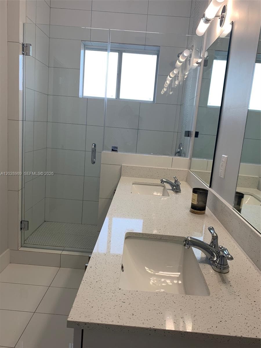 807 E 28th St # 807, Hialeah FL 33013 — 11