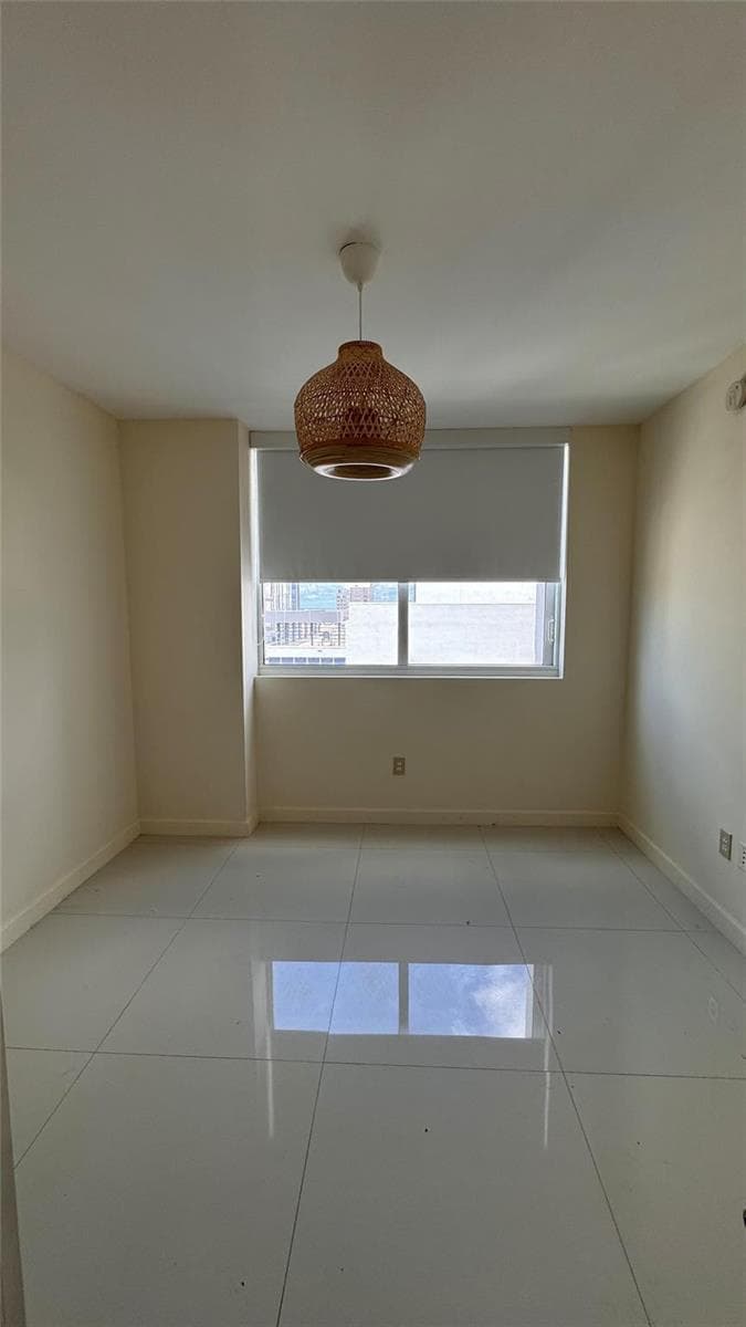253 NE 2nd Street # 3208, Miami FL 33132 — 5