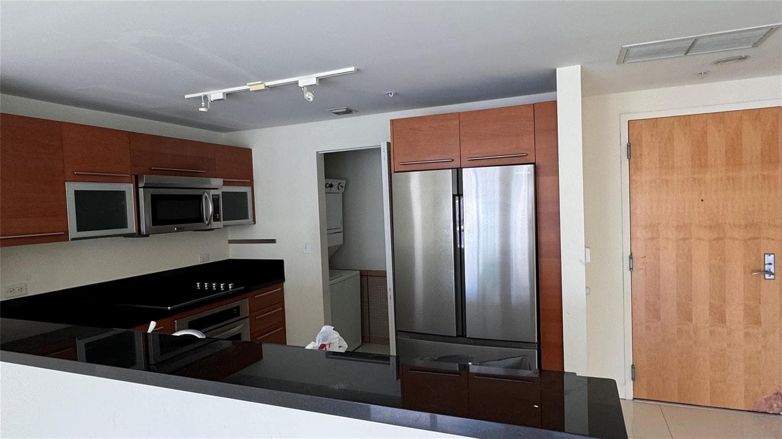 253 NE 2nd Street # 3208, Miami FL 33132 — 10