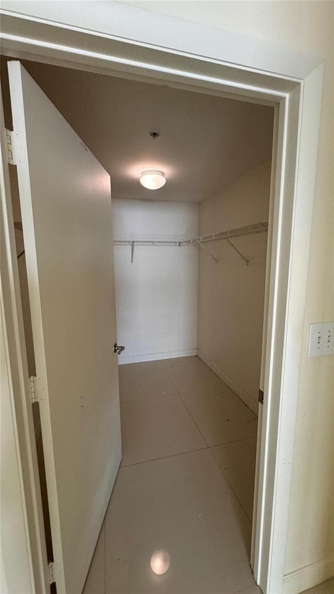 253 NE 2nd Street # 3208, Miami FL 33132 — 4