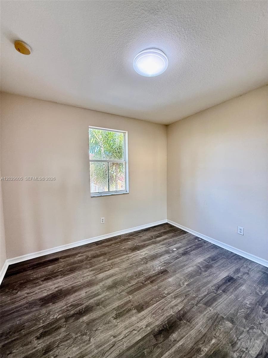 8528 SW 166th Pl # 8528, Miami FL 33193 — 25