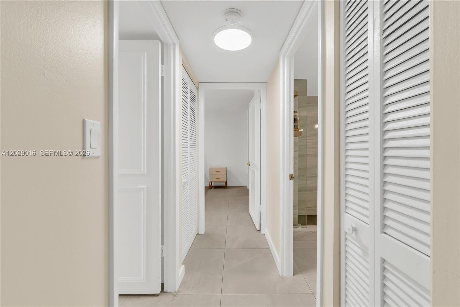 1450 Brickell Bay Dr # 1815, Miami FL 33131 — 20
